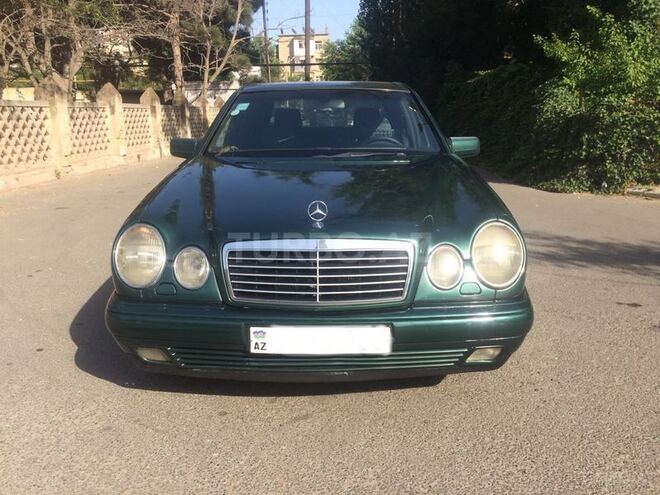 Mercedes E 200 1997, 287,876 km - 2.0 л - Bakı