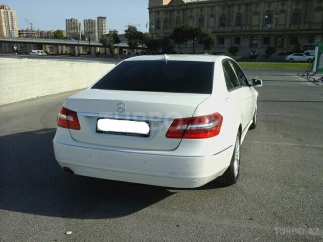 Mercedes E 250 2010, 125,000 km - 1.8 l - Bakı