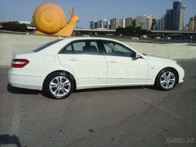 Mercedes E 250 2010, 125,000 km - 1.8 l - Bakı
