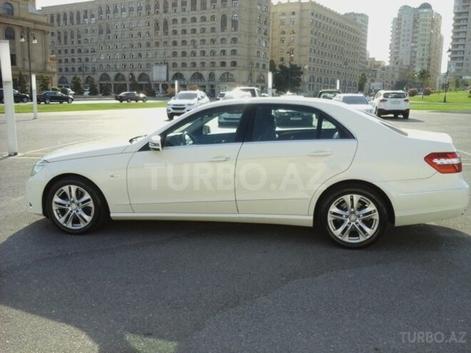 Mercedes E 250 2010, 125,000 km - 1.8 l - Bakı
