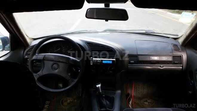 BMW 318 1995, 344,000 km - 1.8 l - Sumqayıt