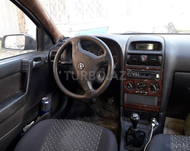Opel Astra 1998, 420,000 km - 1.8 l - Bakı
