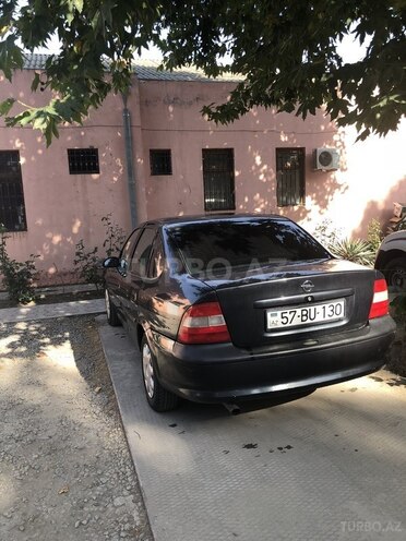 Opel Vectra 1996, 350,000 km - 1.8 l - Gəncə