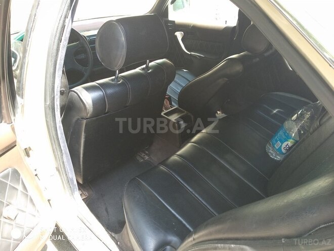 BMW 520 1990, 350,000 km - 2.0 l - Bakı