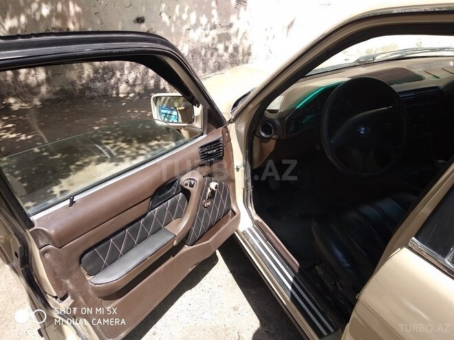 BMW 520 1990, 350,000 km - 2.0 l - Bakı