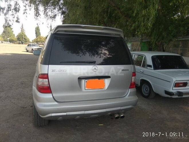Mercedes  1999, 200,000 km - 4.3 l - Masallı