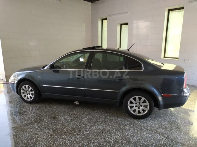 Volkswagen Passat 2002, 250,365 km - 1.8 l - Gəncə