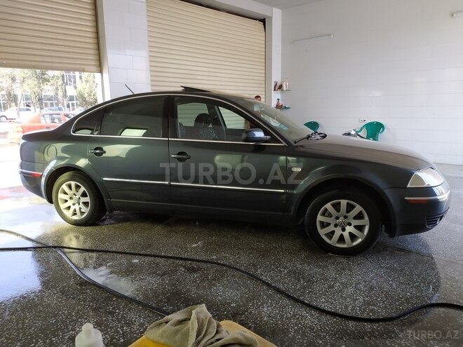 Volkswagen Passat 2002, 250,365 km - 1.8 l - Gəncə