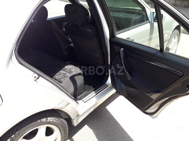 Mercedes C 180 1998, 285,000 km - 1.8 l - Gəncə