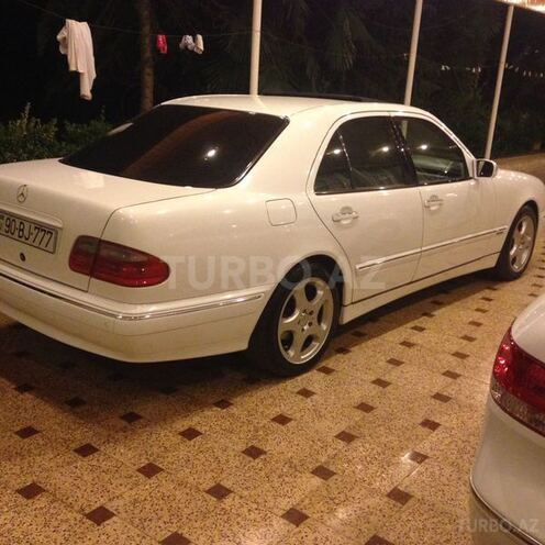 Mercedes E 240 1999, 225,000 km - 2.4 л - Masallı