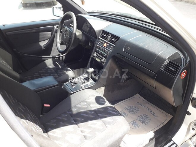 Mercedes C 180 1998, 285,000 km - 1.8 l - Gəncə