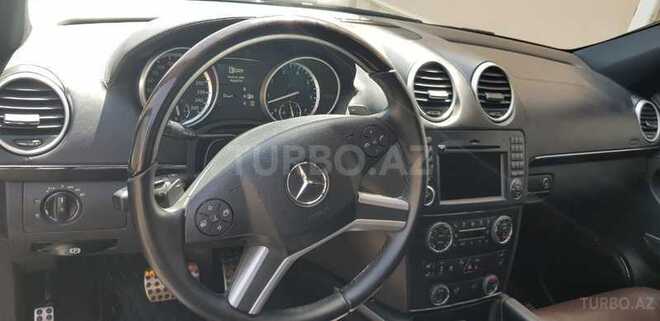 Mercedes GL 550 2011, 34,000 km - 5.0 l - Naxçıvan