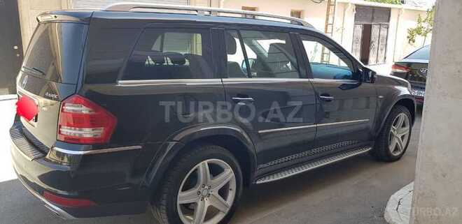 Mercedes GL 550 2011, 34,000 km - 5.0 l - Naxçıvan
