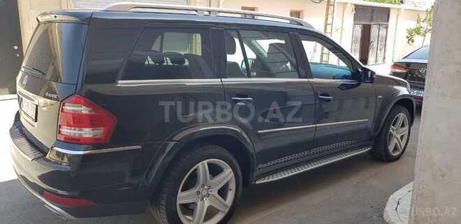Mercedes GL 550 2011, 34,000 km - 5.0 l - Naxçıvan