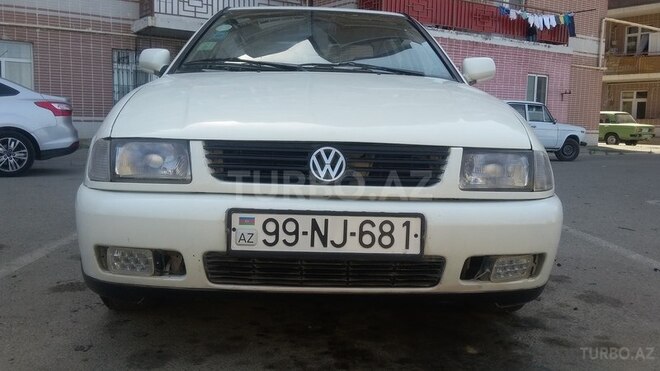 Volkswagen Polo 1998, 311,979 km - 1.6 l - Bakı