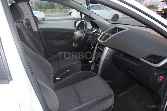 Peugeot 207 2008, 84,000 km - 1.6 l - Bakı