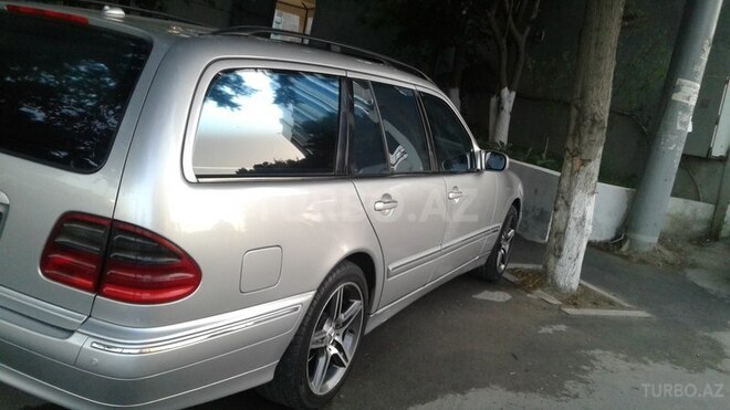 Mercedes E 220 2001, 292,000 km - 2.2 l - Bakı
