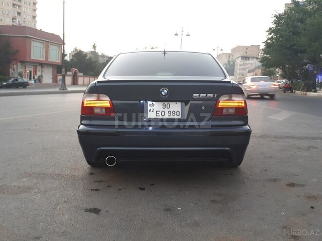 BMW 525 2002, 210,000 km - 2.5 l - Bakı
