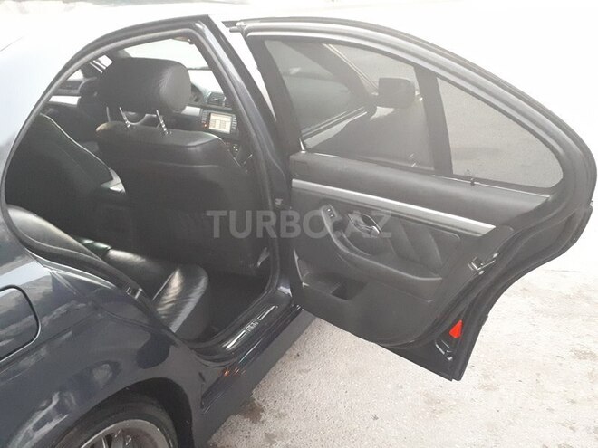 BMW 525 2002, 210,000 km - 2.5 l - Bakı
