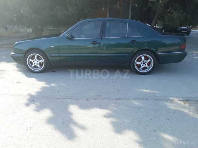 Mercedes E 220 1997, 458,506 km - 2.2 l - Bakı