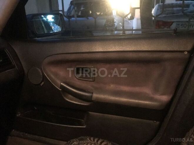BMW 320 1991, 205,000 km - 2.0 l - Bakı