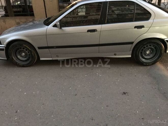 BMW 320 1991, 205,000 km - 2.0 l - Bakı