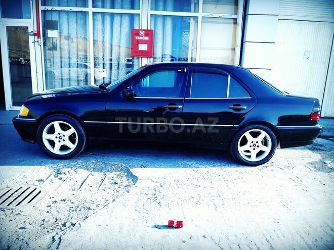 Mercedes C 230 1997, 218,000 km - 2.3 l - Bakı