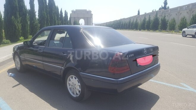 Mercedes C 180 1995, 263,340 km - 1.8 l - Gəncə