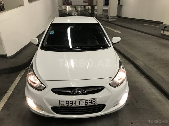 Hyundai Accent 2011, 143,000 km - 1.6 l - Bakı