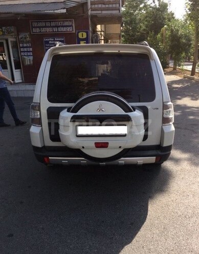 Mitsubishi Pajero 2008, 142,340 km - 3.0 l - Bakı