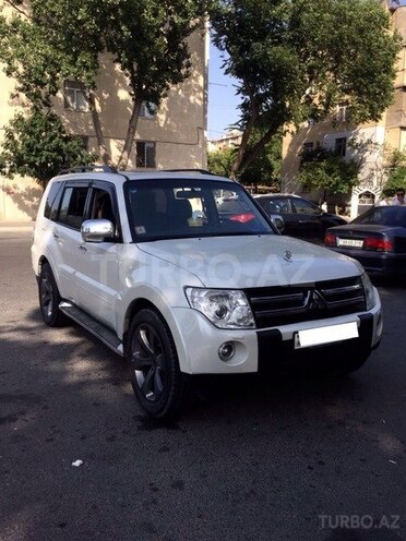 Mitsubishi Pajero 2008, 142,340 km - 3.0 l - Bakı
