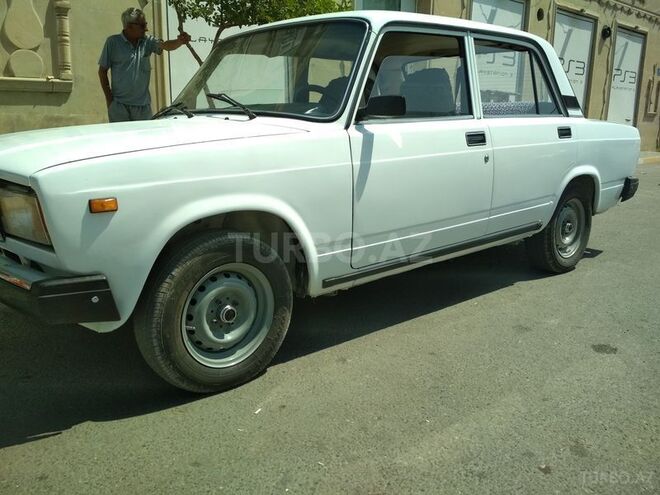 LADA (VAZ) 2107 2006, 185,000 km - 1.6 л - Sumqayıt