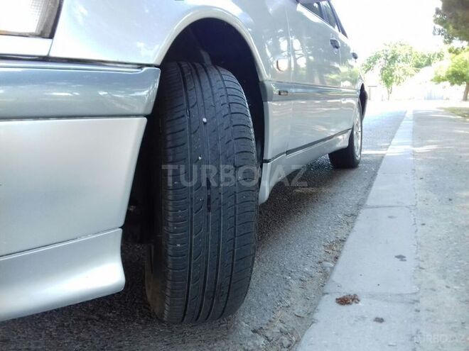 Mercedes C 180 1997, 390,000 km - 1.8 l - Sumqayıt