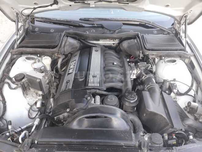 BMW 528 1997, 400,000 km - 2.8 l - Bakı
