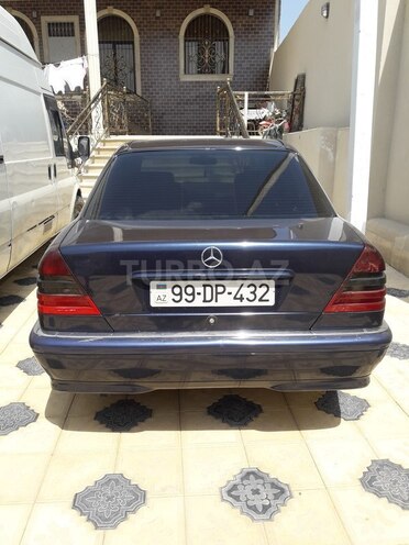 Mercedes C 180 2000, 178,000 km - 1.8 l - Gəncə