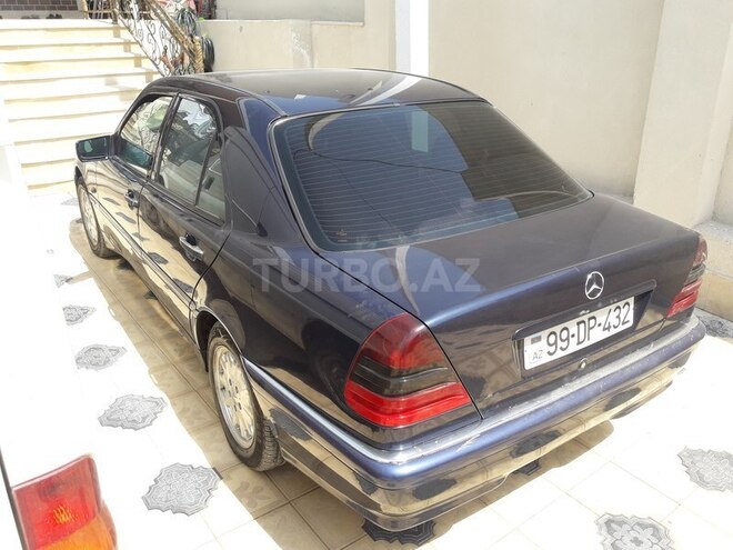 Mercedes C 180 2000, 178,000 km - 1.8 l - Gəncə