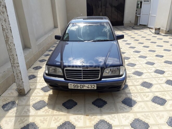 Mercedes C 180 2000, 178,000 km - 1.8 l - Gəncə