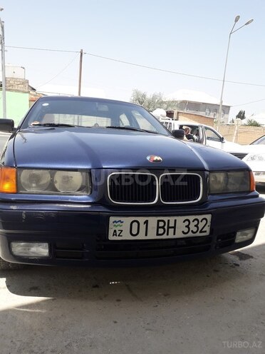 BMW 318 1992, 250,000 km - 1.8 l - Bakı