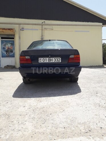 BMW 318 1992, 250,000 km - 1.8 l - Bakı