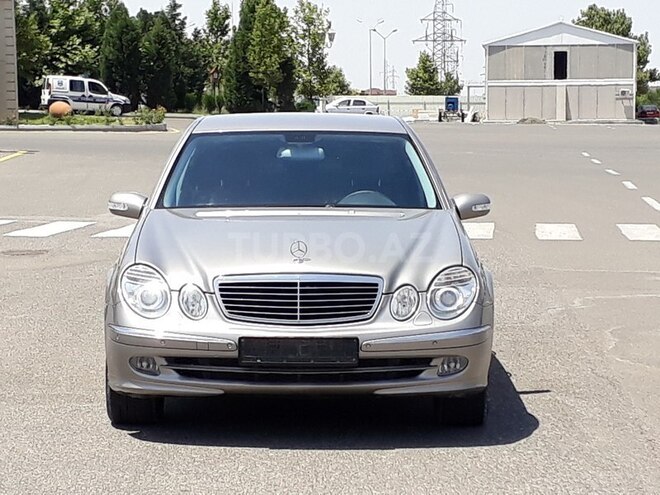 Mercedes E 200 2003, 211,000 km - 1.8 л - Gəncə