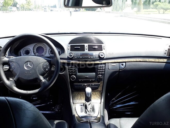Mercedes E 200 2003, 211,000 km - 1.8 л - Gəncə