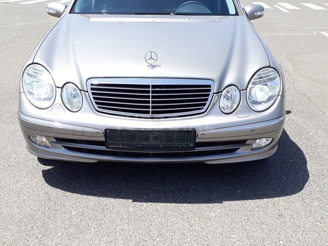 Mercedes E 200 2003, 211,000 km - 1.8 л - Gəncə