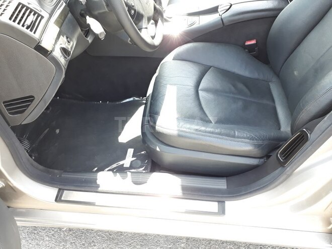 Mercedes E 200 2003, 211,000 km - 1.8 л - Gəncə