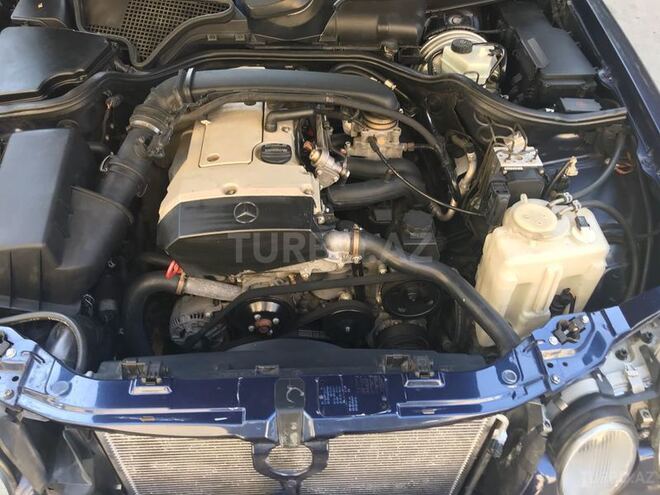 Mercedes E 200 2000, 247,000 km - 2.0 л - Bakı