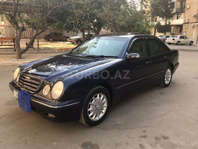 Mercedes E 200 2000, 247,000 km - 2.0 л - Bakı