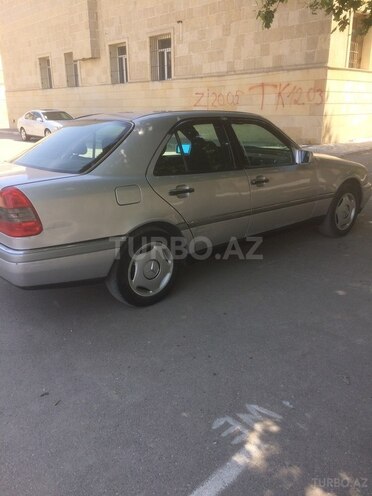 Mercedes C 180 1995, 435,000 km - 1.8 l - Bakı