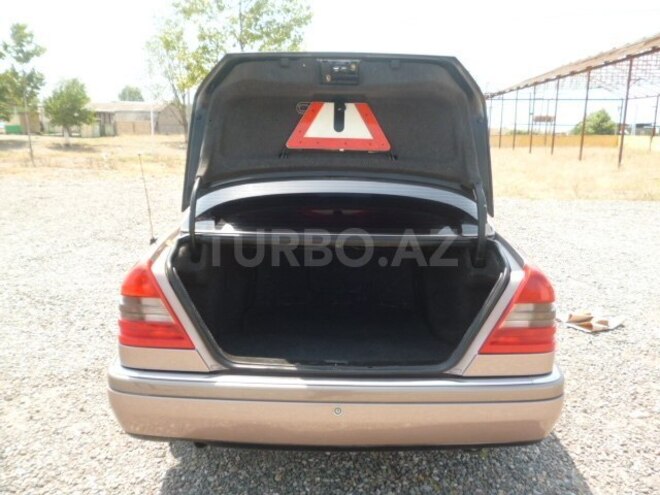 Mercedes C 180 1993, 297,765 km - 1.8 л - Gəncə