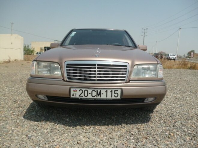 Mercedes C 180 1993, 297,765 km - 1.8 л - Gəncə