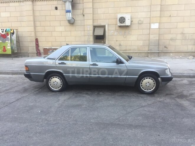 Mercedes 190 1991, 289,000 km - 2.0 l - Bakı
