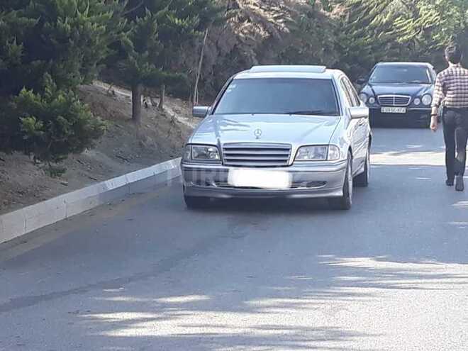 Mercedes C 280 1998, 236,500 km - 2.8 l - Bakı
